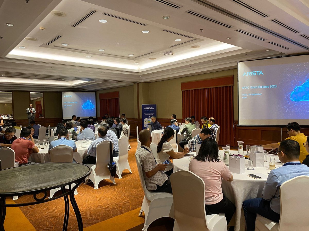 Arista Cloud Builders Hanoi 2023
